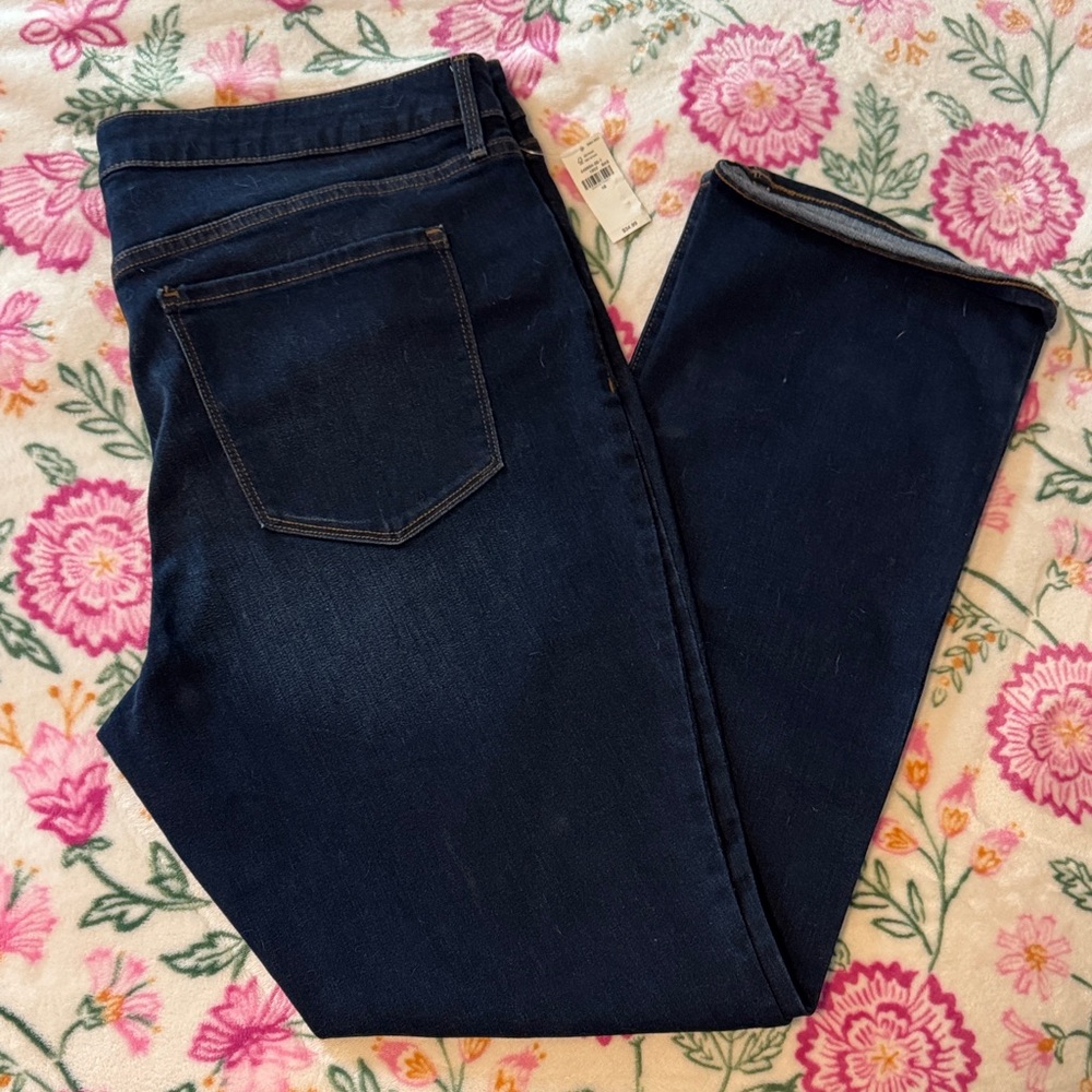 Old Navy Women's Deep Indigo Boot Cut Jeans